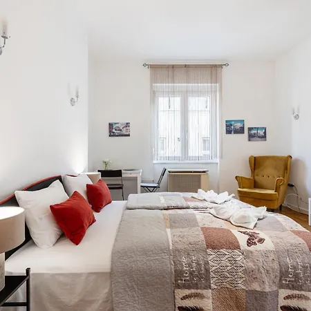 Apartamento Maria Square