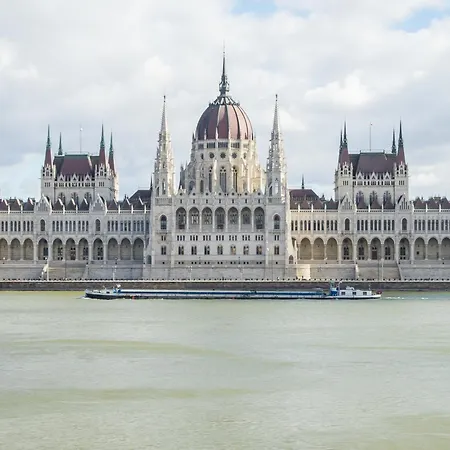 Maria Square Budapest